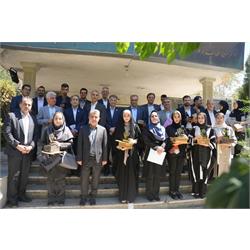 گزارش تصویری آئین تجلیل از پزشکان و داروسازان نمونه دانشگاه علوم پزشکی کرمانشاه