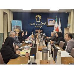 تأکید رئیس دانشگاه علوم پزشکی کرمانشاه بر تبیین دستاوردها و انعکاس خدمات دانشگاه به مردم