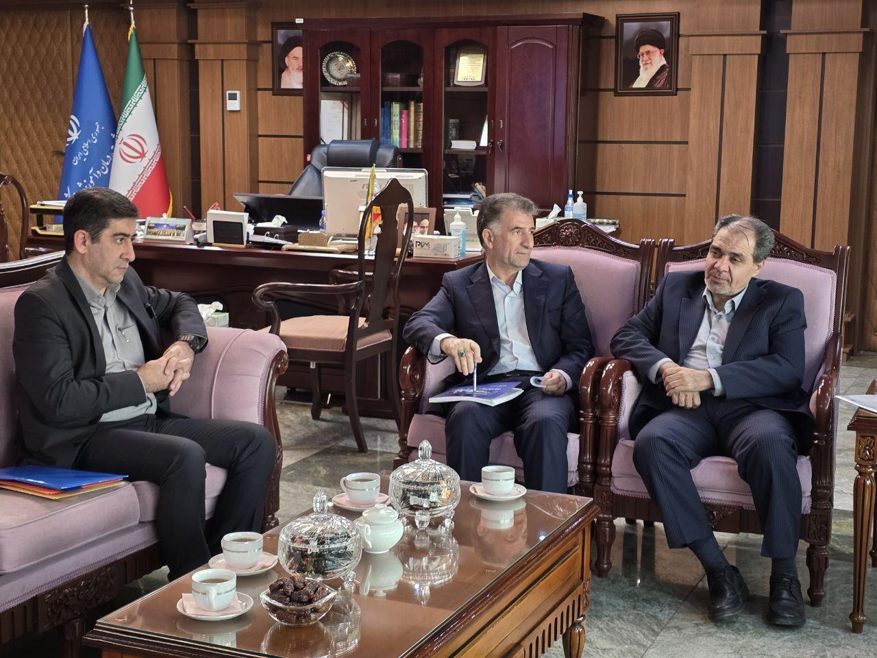 دکتر سروش و بیدهندی در تهران