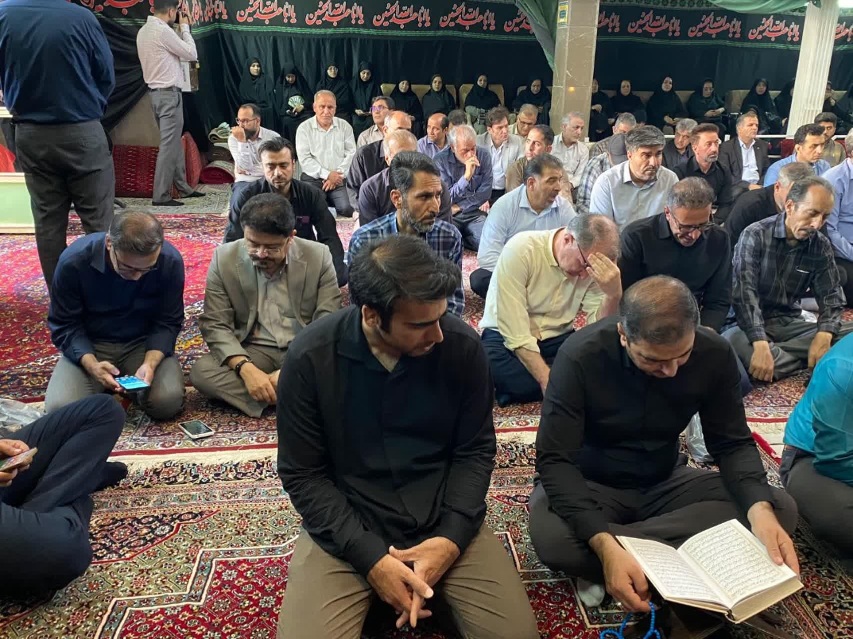 مراسم بزرگداشت و سوگواری رهبر شهید 1
