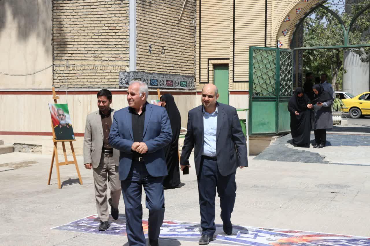 مراسم بزرگداشت و سوگواری رهبر شهید1 9